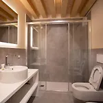 8 Loft