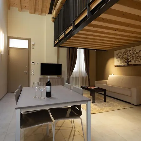8 Loft