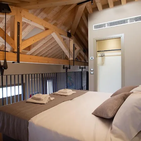 8 Loft
