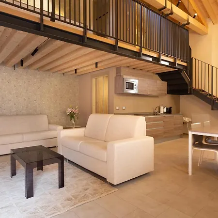 8 Loft *