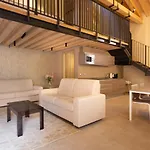 8 Loft *