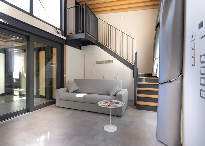 8 Loft